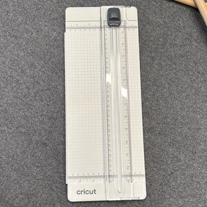 Cricut White and Gray Craft Trimmer